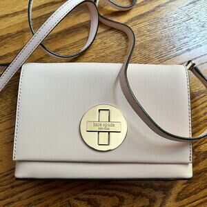 Kate Spade Newbury Lane Sally Light Pink Gold Saffiano Leather Crossbody Bag